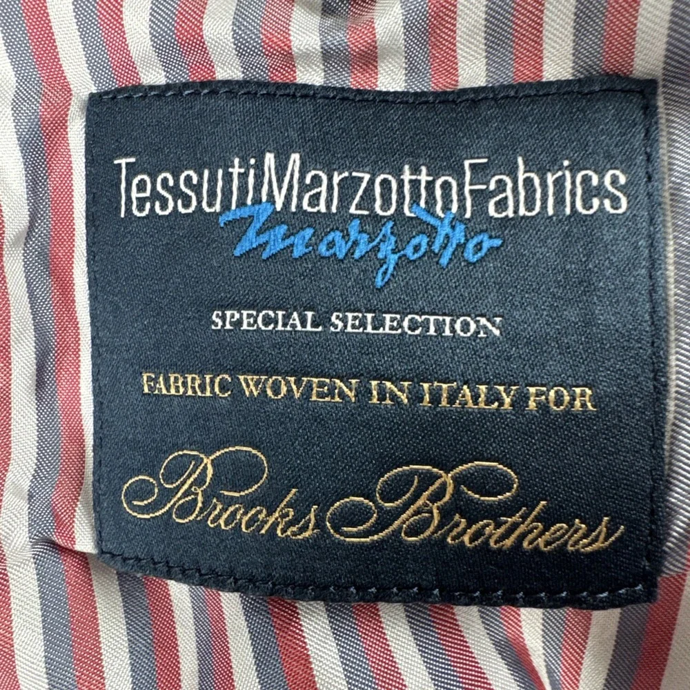 Brooks Brothers Red Fleece Navy Sport Coat 40S Gold Buttons Marzotto Fabric